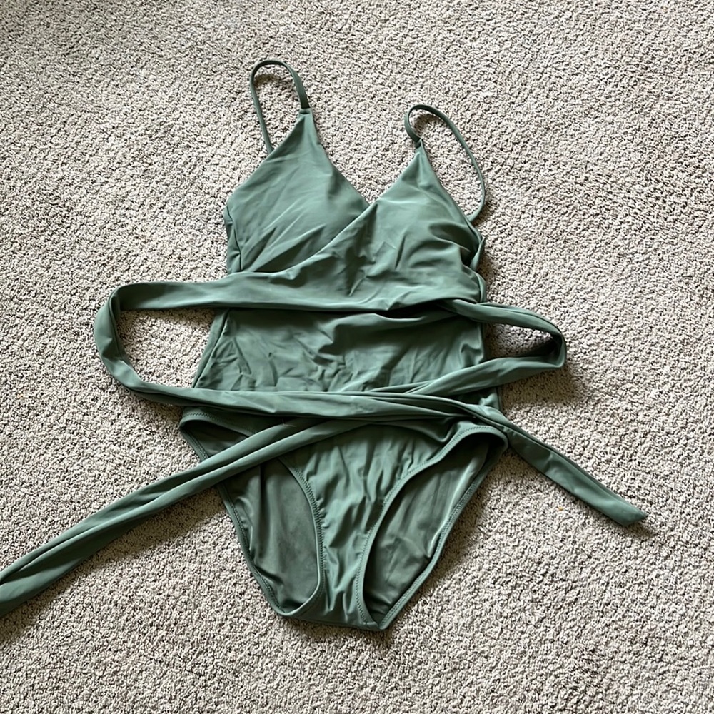 Aerie wrap swimsuit